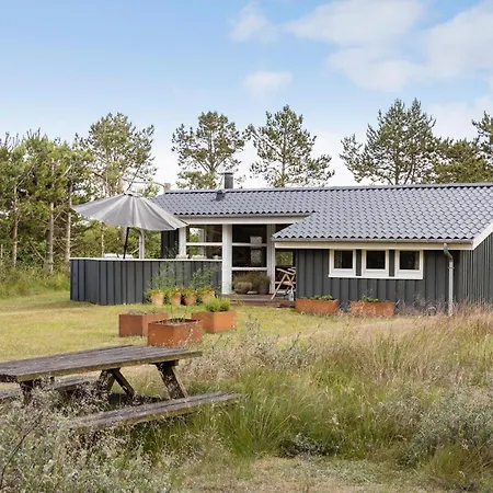 2 Bedroom In Sæby